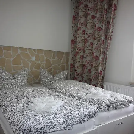 Am Rathaus Apartment *
